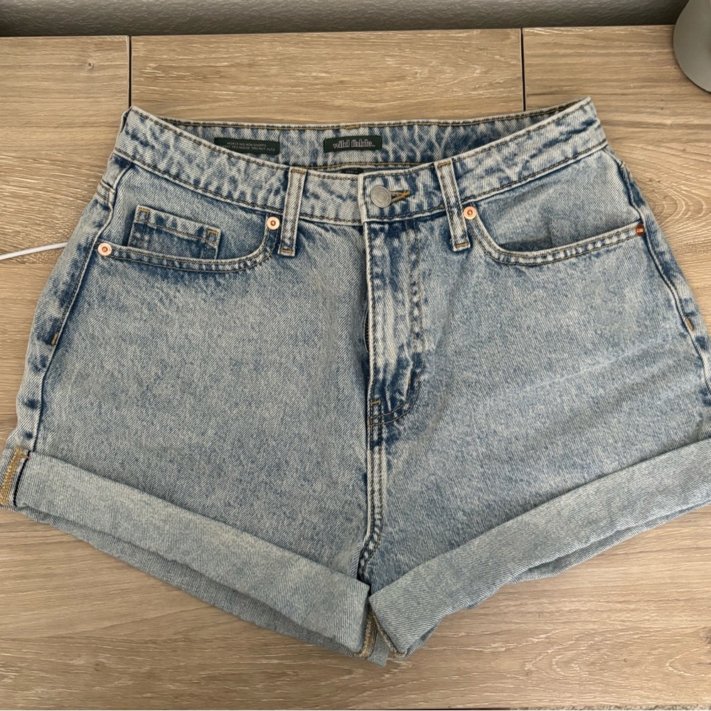 Wild fable Jean shorts size 6